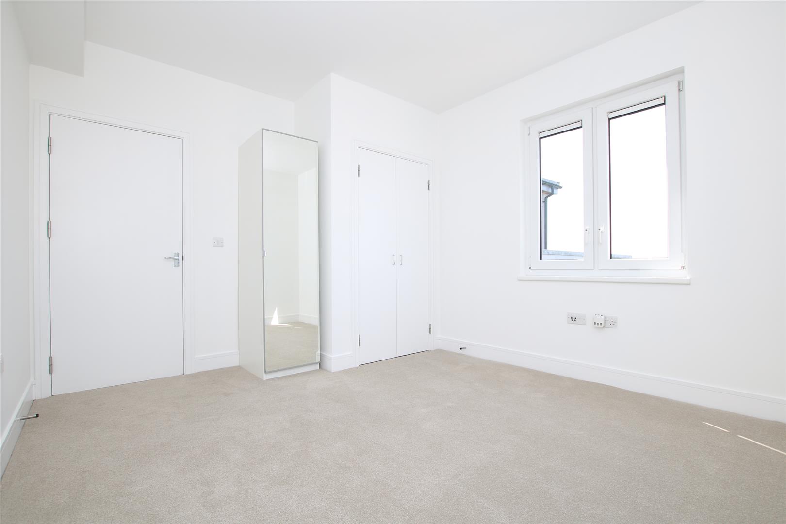 West Green Drive, Crawley